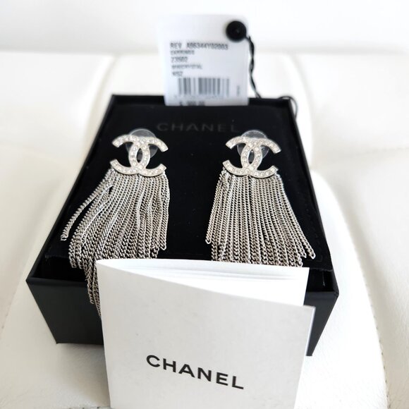 Chanel Earings - Picture 3 of 3